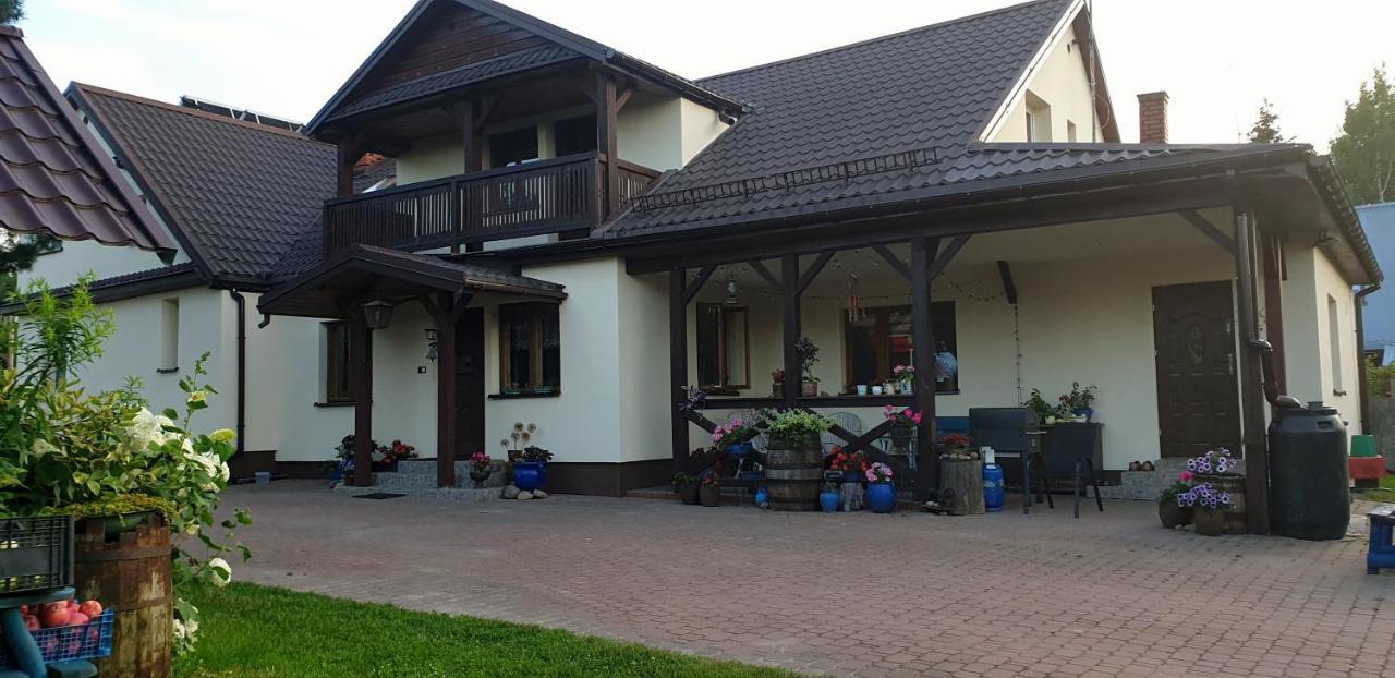 "Jutrzenka" Apartamento Białowieża Exterior foto