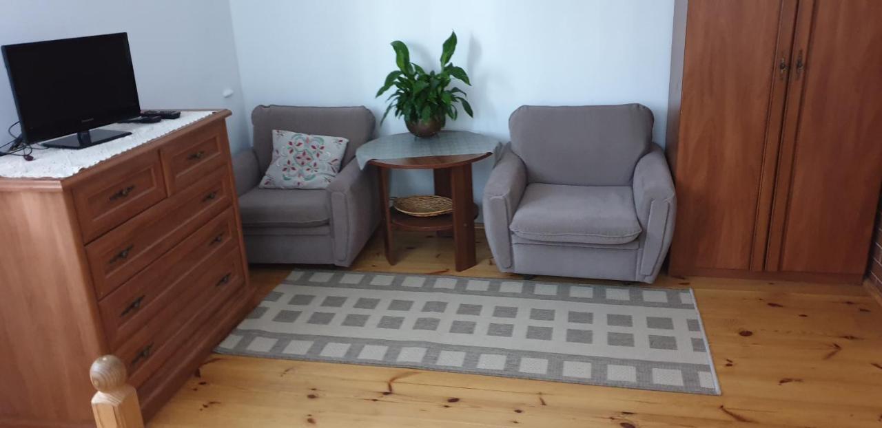 "Jutrzenka" Apartamento Białowieża Exterior foto